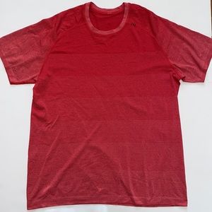 Men’s Lululemon Short Sleeve T-Shirt